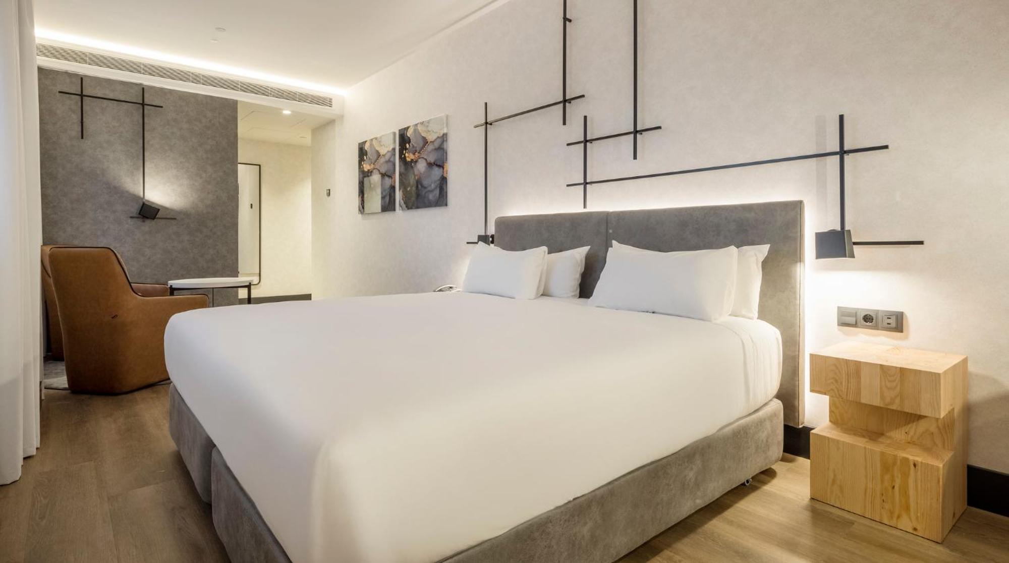 Superior Queen Room